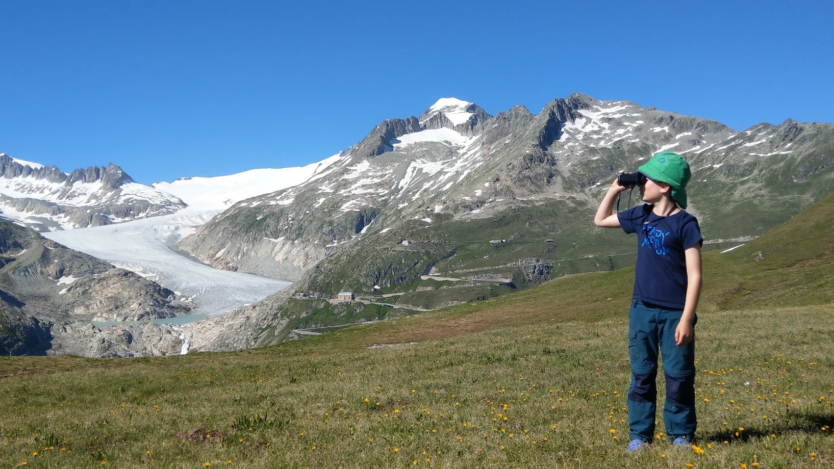 Gletscher und Kind