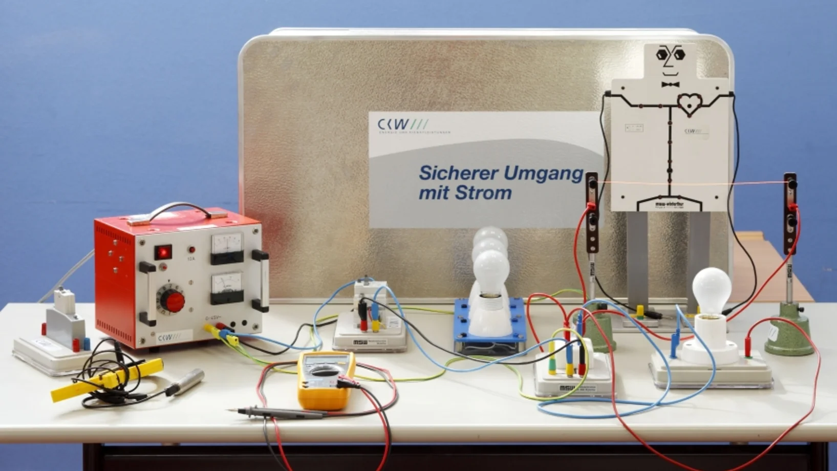Ein Experiment zum sicheren Umgang mit Strom
